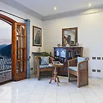 La Roccia - Arienzo Apartamento