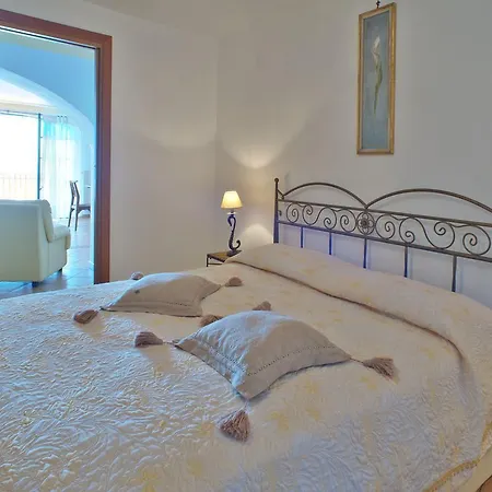 Apartment La Roccia - Arienzo *