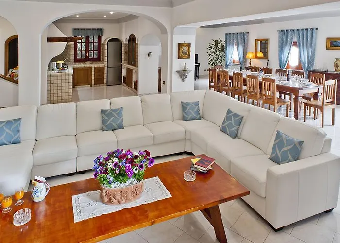 La Roccia - Arienzo Appartement