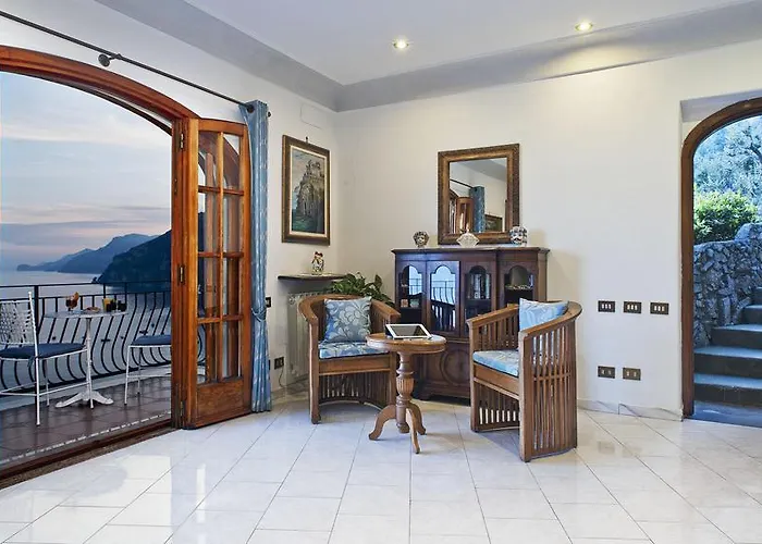 La Roccia - Arienzo Appartement